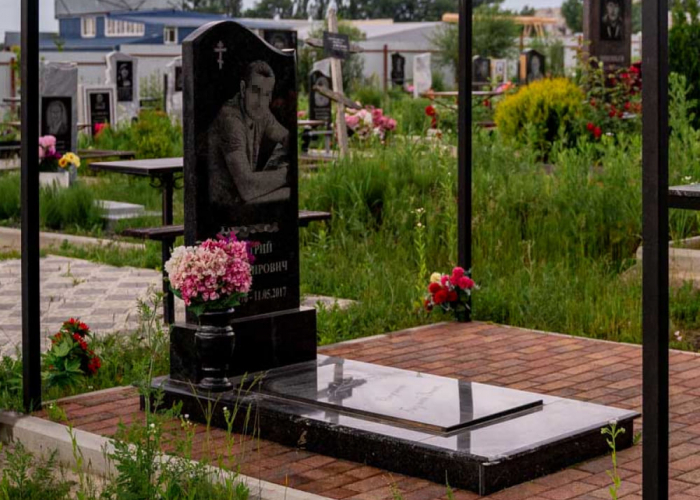 Размеры места на кладбище на одного человека